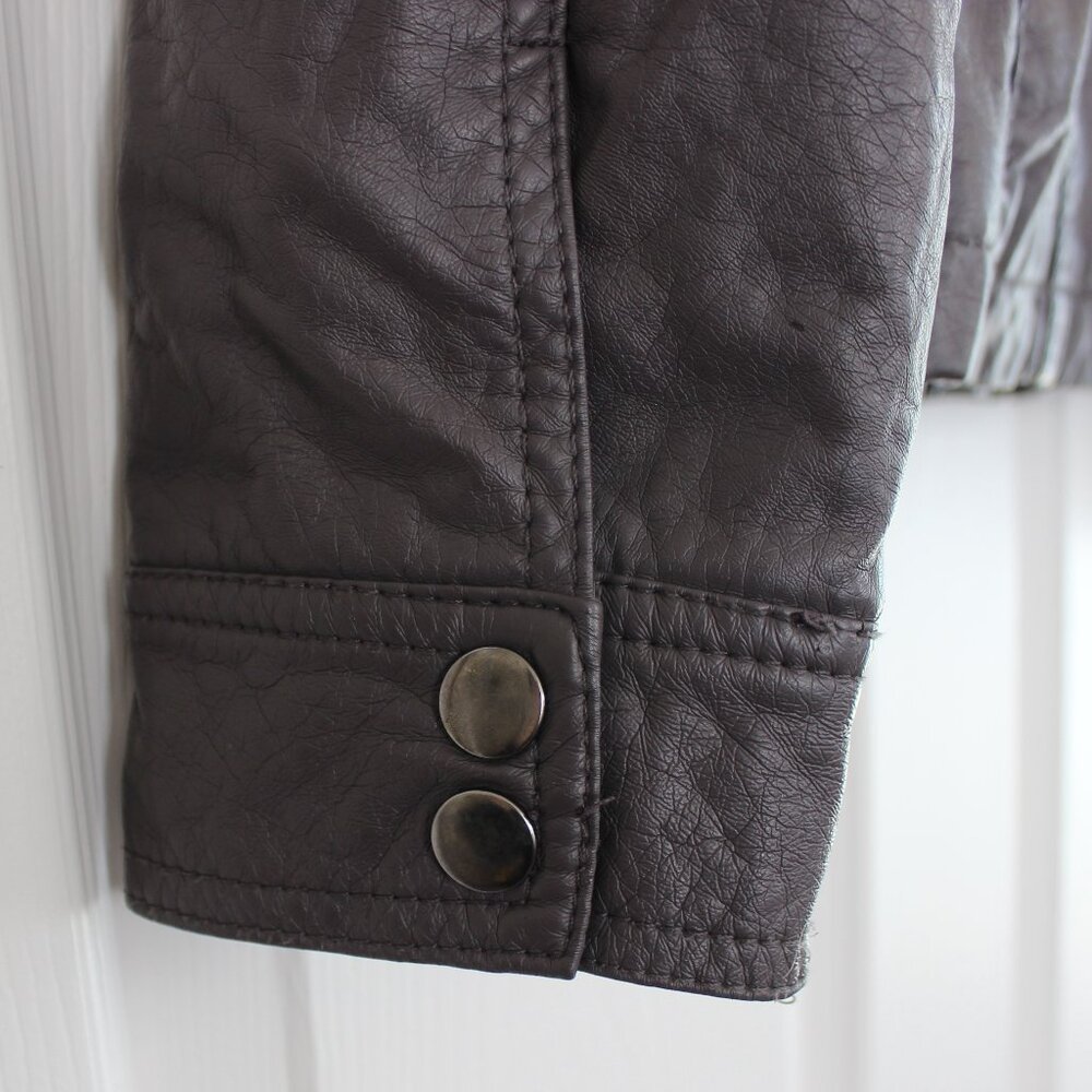 Vanity Jacket - Picture 4 of 13